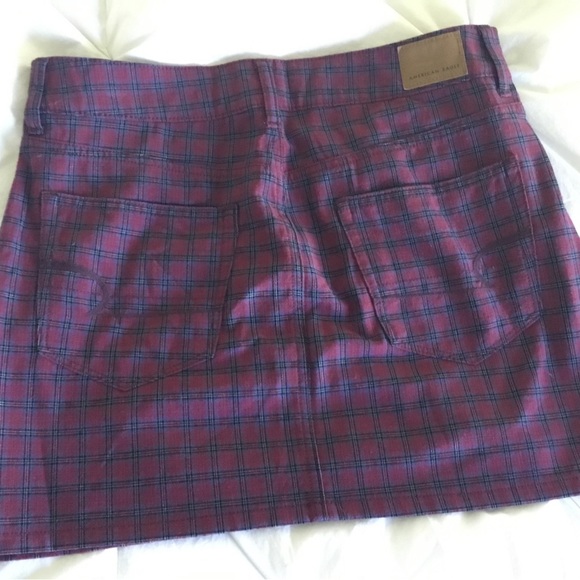 American Eagle Hi-Rise Mini plaid size 8 - Picture 2 of 5